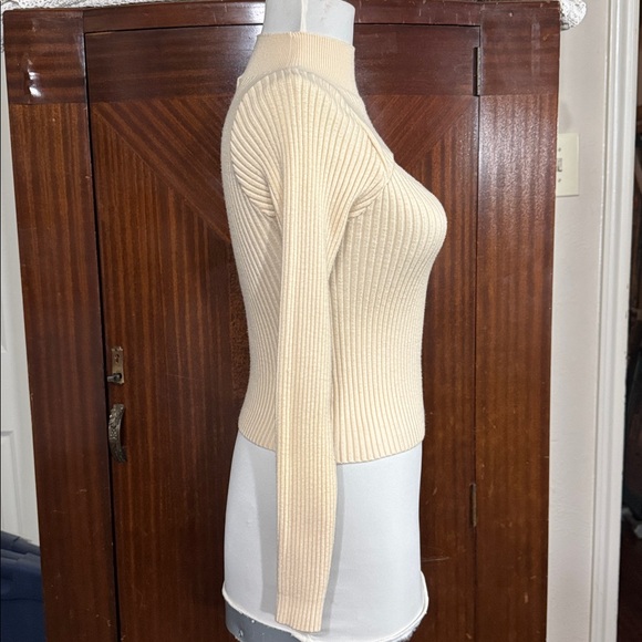 Cream Ribbed Cutout Sweater - Picture 2 of 5